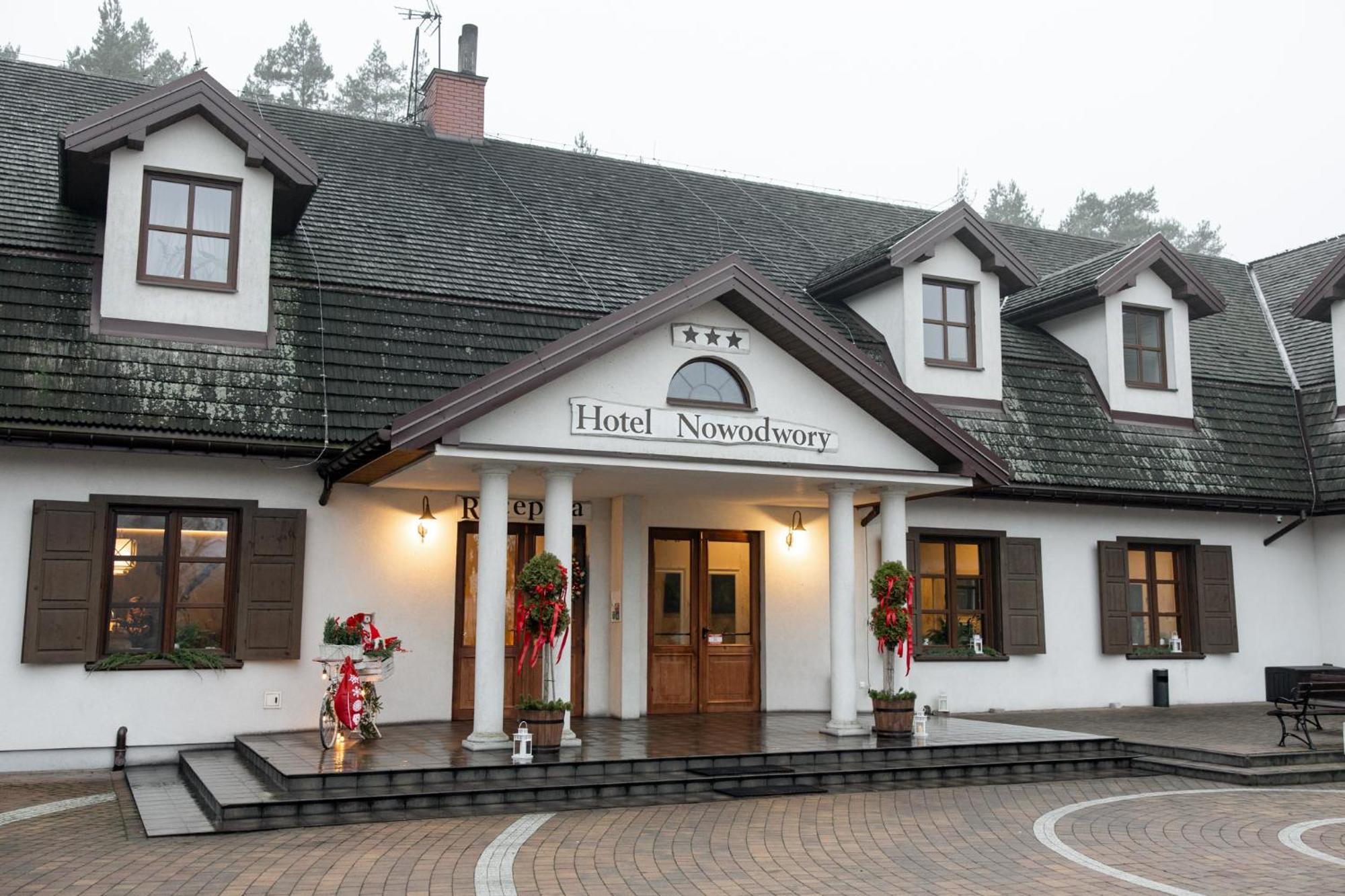 Hotel Nowodwory Ciechanowiec Extérieur photo