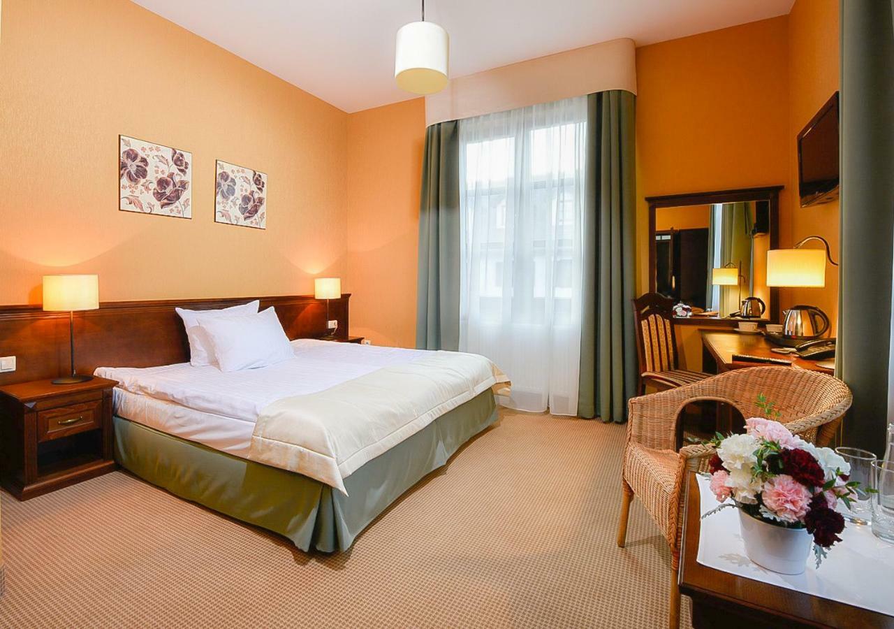Hotel Nowodwory Ciechanowiec Extérieur photo