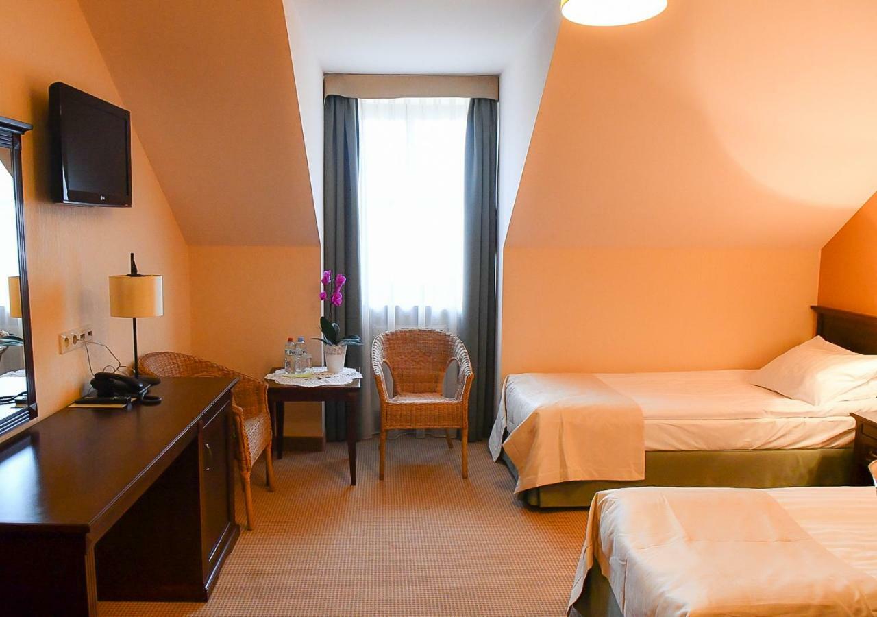 Hotel Nowodwory Ciechanowiec Extérieur photo