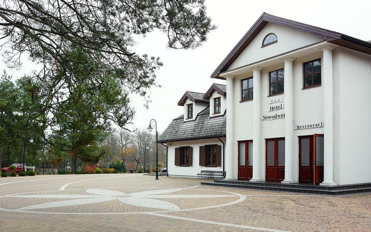 Hotel Nowodwory Ciechanowiec Extérieur photo